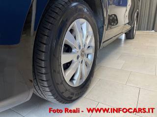 MERCEDES-BENZ Vito usata, con Bluetooth