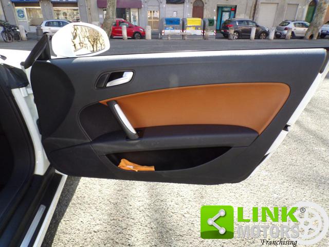 AUDI TT usata, con Fari LED