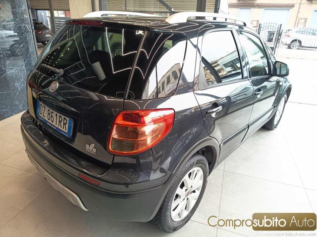 FIAT Sedici usata, con Cerchi in lega