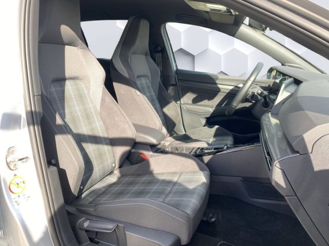 VOLKSWAGEN Golf usata, con Park Distance Control