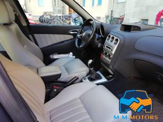 ALFA ROMEO 156 usata, con Cerchi in lega