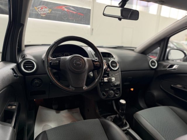 OPEL Corsa usata, con Specchietti laterali elettrici
