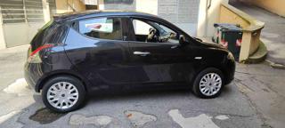 LANCIA Ypsilon usata, con Airbag