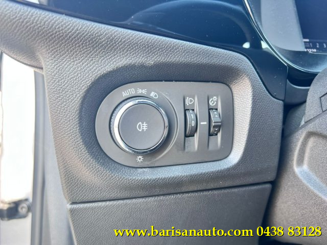 OPEL Corsa usata, con ESP