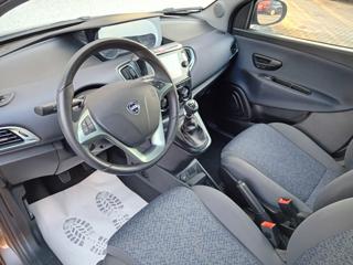 LANCIA Ypsilon usata, con Sedile posteriore sdoppiato