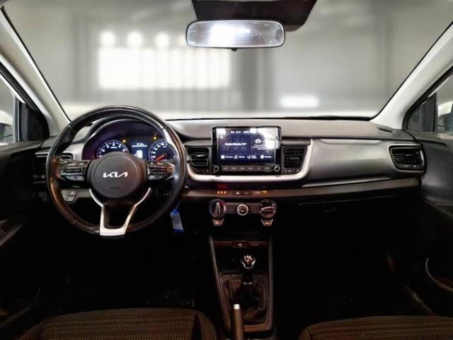 KIA Stonic usata, con Sedile posteriore sdoppiato