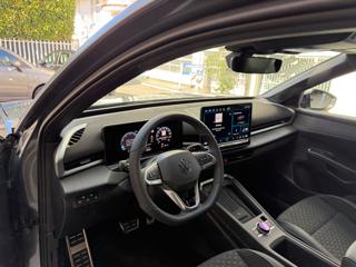 VOLKSWAGEN T-Roc usata 63