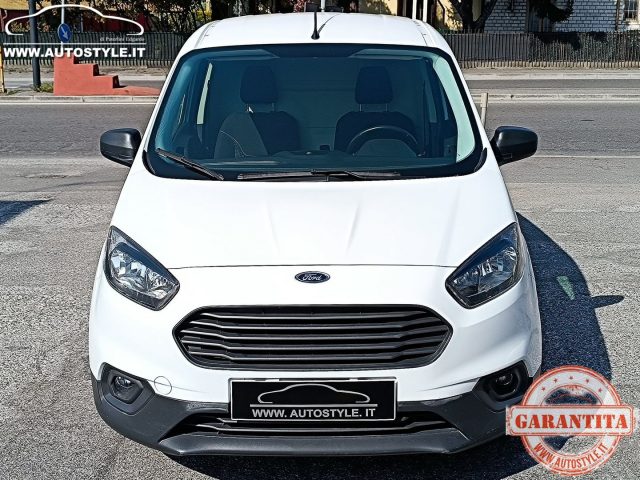 FORD Transit Courier usata, con Divisori per bagagliaio