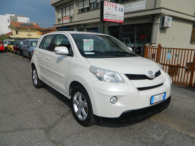 TOYOTA Urban Cruiser usata, con Airbag laterali