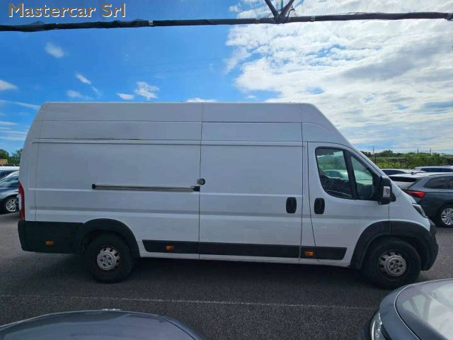 PEUGEOT Boxer usata, con Boardcomputer