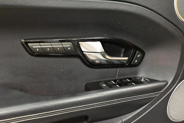LAND ROVER Range Rover Evoque usata 39