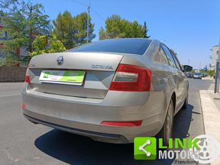 SKODA Octavia usata, con Autoradio