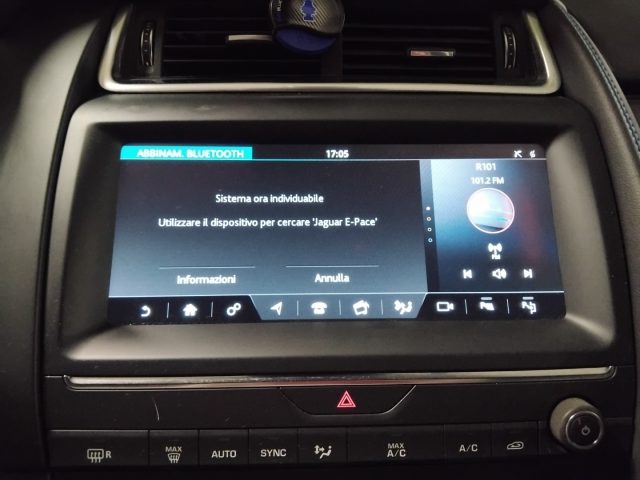 JAGUAR E-Pace usata, con Fari LED