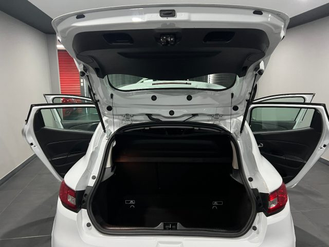 RENAULT Clio usata, con ESP