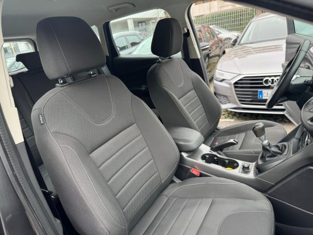 FORD Kuga usata, con Cruise Control