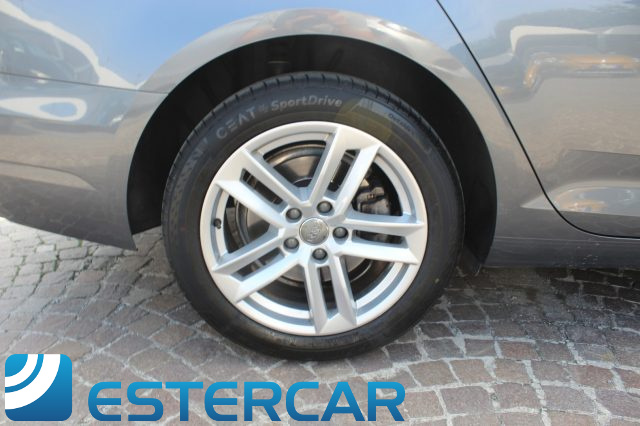 AUDI A4 usata, con Fendinebbia
