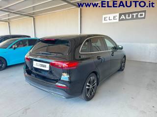 MERCEDES-BENZ B 180 usata, con Cerchi in lega