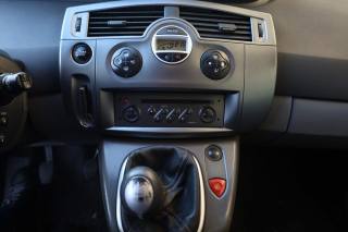 RENAULT Scenic usata 36