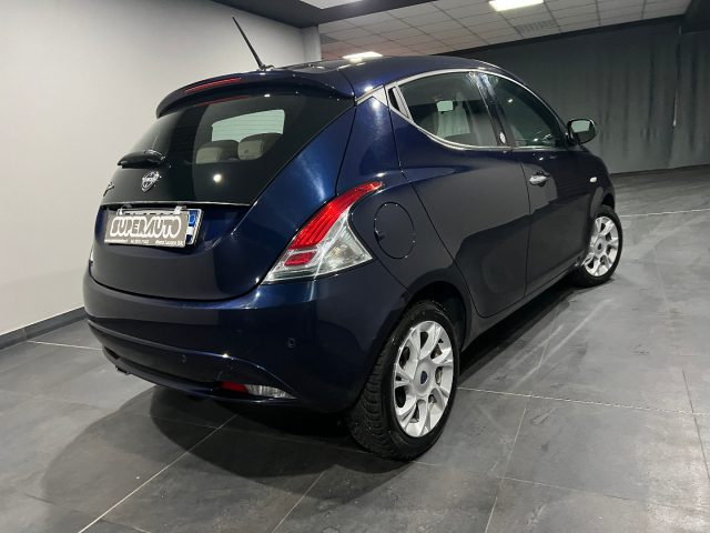 LANCIA Ypsilon usata, con Airbag laterali