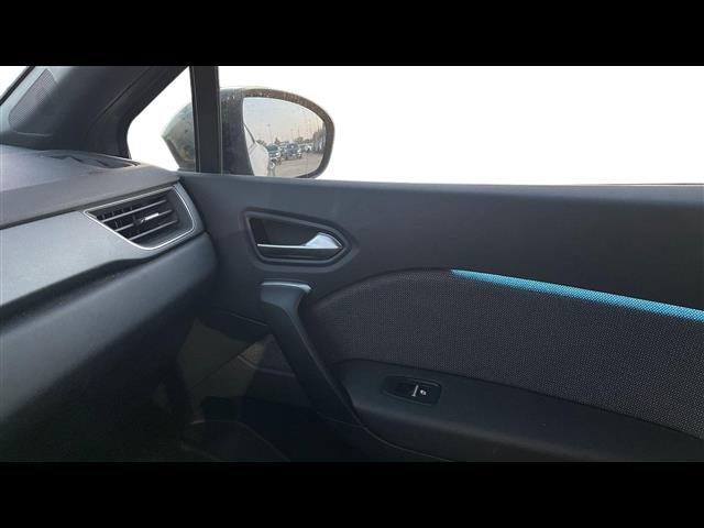 RENAULT Captur usata, con Bracciolo