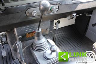 LAND ROVER Defender usata 11