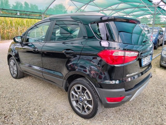FORD EcoSport usata, con Autoradio