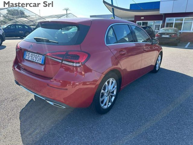 MERCEDES-BENZ A 180 usata, con Regolazione elettrica sedili