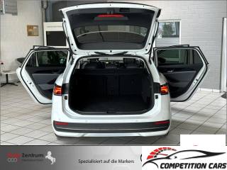 VOLKSWAGEN Passat usata, con Bluetooth