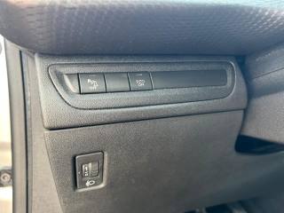 PEUGEOT 208 usata, con Specchietti laterali elettrici