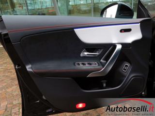 MERCEDES-BENZ CLA 180 usata, con Sensori di parcheggio posteriori