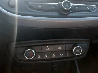 OPEL Crossland X usata, con Climatizzatore
