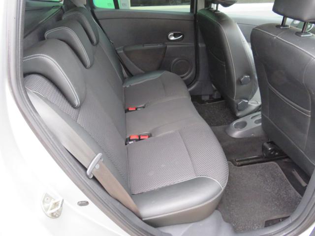 RENAULT Clio usata, con Bluetooth