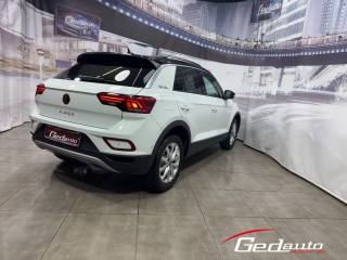 VOLKSWAGEN T-Roc usata, con Autoradio