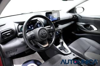 TOYOTA Yaris usata, con Boardcomputer