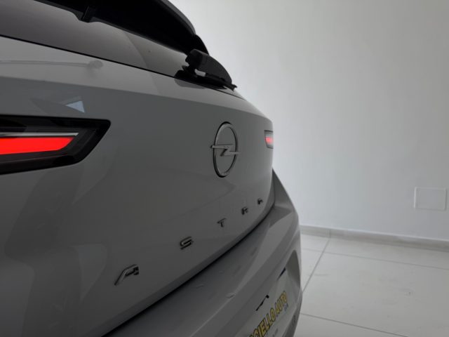 OPEL Astra usata, con Controllo trazione