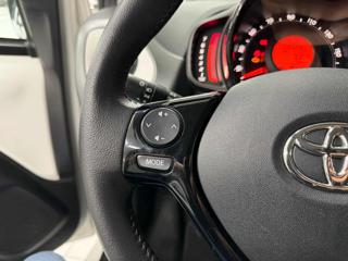TOYOTA Aygo usata 16