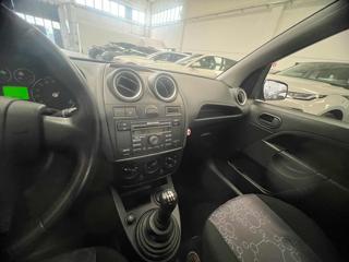 FORD Fiesta usata, con Servosterzo