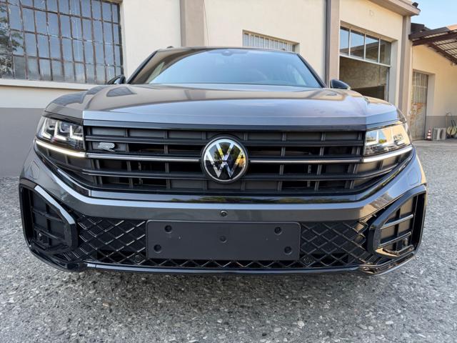 VOLKSWAGEN Touareg usata, con Airbag