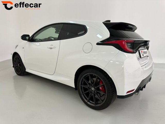 TOYOTA Yaris usata, con Alzacristalli elettrici