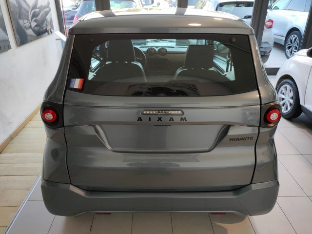 MINAUTO Minauto usata, con Volante in pelle