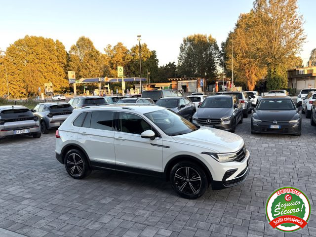 VOLKSWAGEN Tiguan usata, con Cerchi in lega