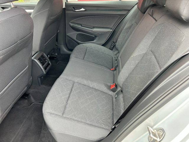 VOLKSWAGEN Golf usata, con Autoradio