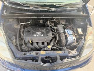 TOYOTA Yaris usata 25