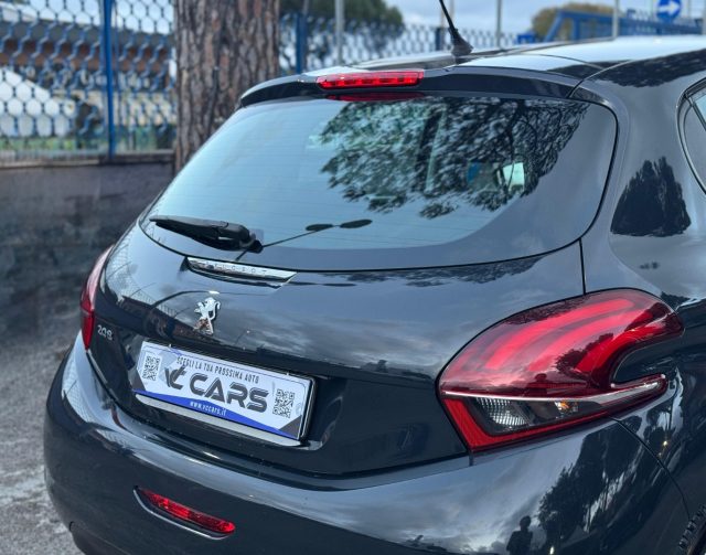 PEUGEOT 208 usata, con Boardcomputer