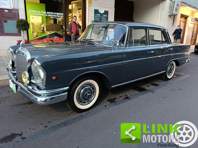 MERCEDES-BENZ 220 usata 21
