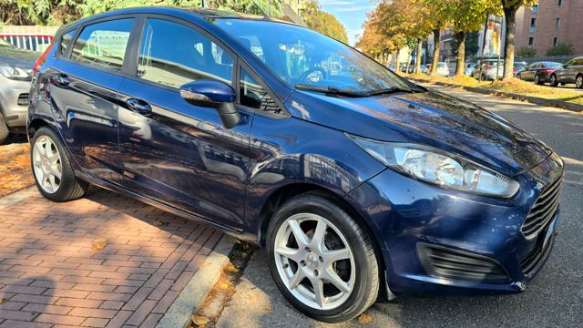 FORD Fiesta usata, con ESP
