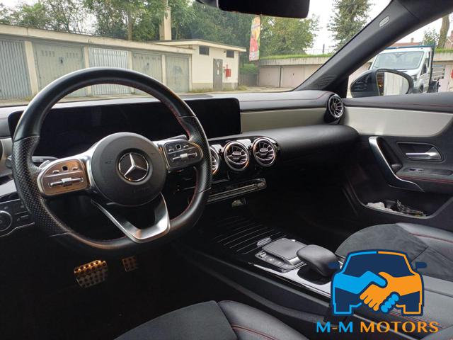 MERCEDES-BENZ CLA 200 usata, con Controllo automatico clima