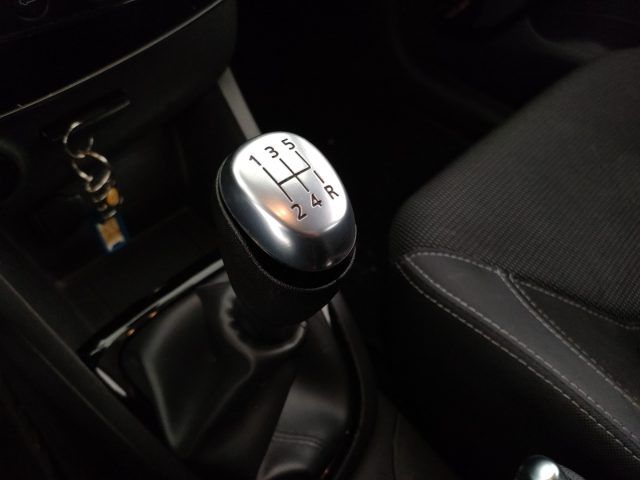 RENAULT Clio usata, con Specchietti laterali elettrici