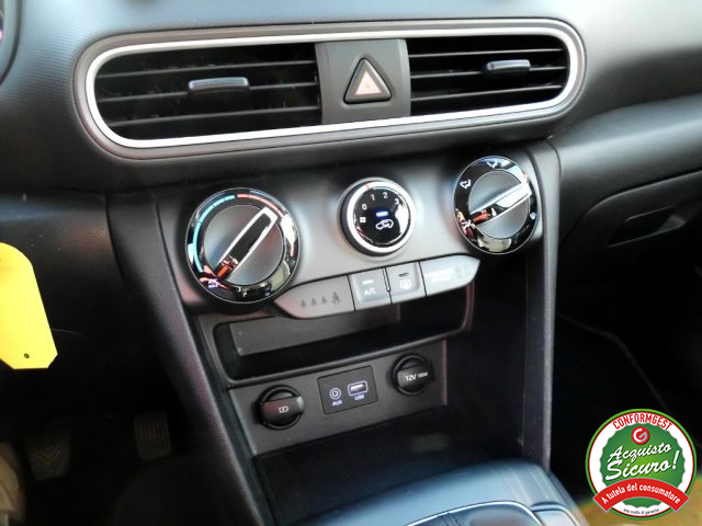 HYUNDAI Kona usata, con USB