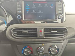 HYUNDAI i10 usata, con Autoradio digitale